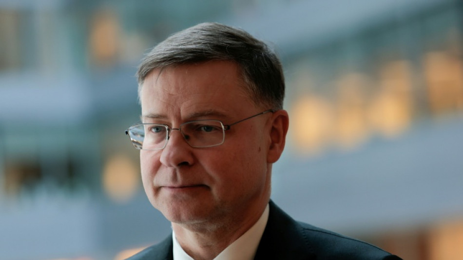 L'UE pr&eacute;voit de d&eacute;bloquer un important pr&ecirc;t pour l'Ukraine avant fin juin 