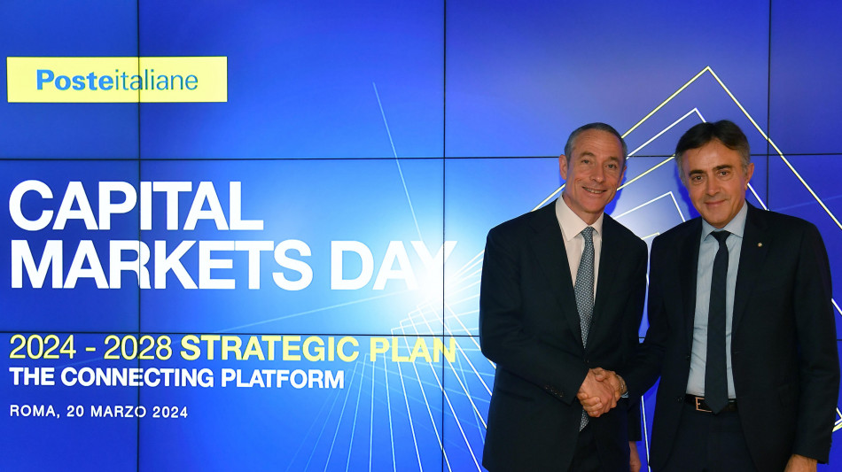 Poste: il titolo sale oltre i 18 euro, nuovo record storico