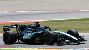 Russell leads way in final Barcelona F1 practice