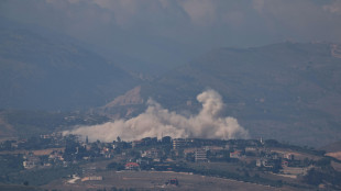 Media, almeno 3 morti e 15 feriti per attacco Israele a Beirut