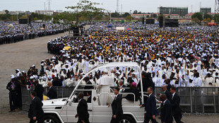 Il Papa in Angola, guarite dalla corruzione, condividete i beni