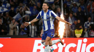 Porto edge Alverca to clinch Portuguese league title