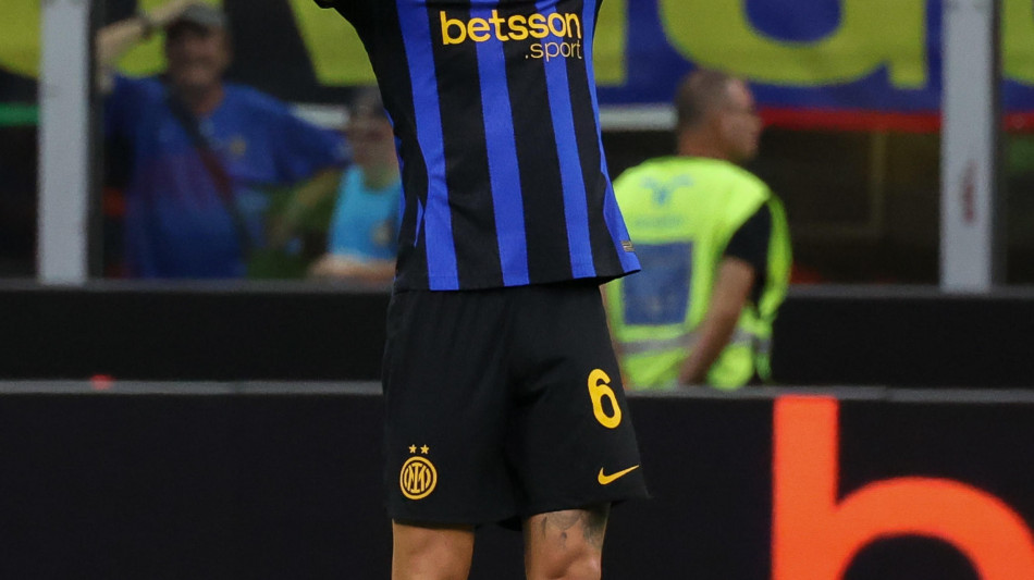 Calcio: Stones, Inter scelta perfetta e voglio pi&ugrave; titoli