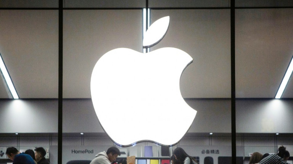 Apple retira WhatsApp y Threads de su tienda de aplicaciones en China a petici&oacute;n de las autoridades