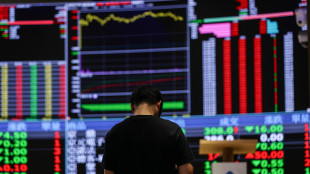Borsa: Europa frena con le nuove minacce di Trump
