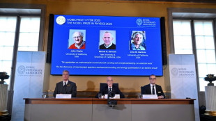 Le Nobel de physique récompense un trio pour sa découverte de l'effet tunnel quantique