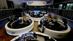 Borsa: l'Europa in calo attende Wall Street, Milano -0,5%