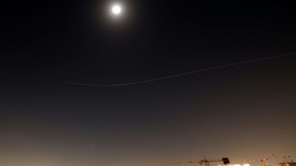 Ataques de EEUU e Israel golpean Ir&aacute;n tras la amenaza de Trump