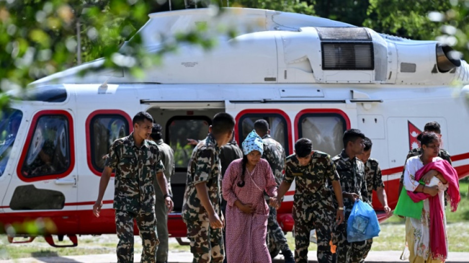 Nepal enfrenta amea&ccedil;a de novas inunda&ccedil;&otilde;es ap&oacute;s avalanche que matou mais de 550 pessoas