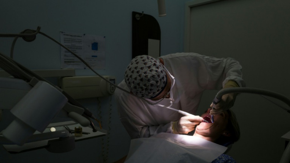 Dentistes: contre les d&eacute;serts m&eacute;dicaux, un d&eacute;but de r&eacute;gulation