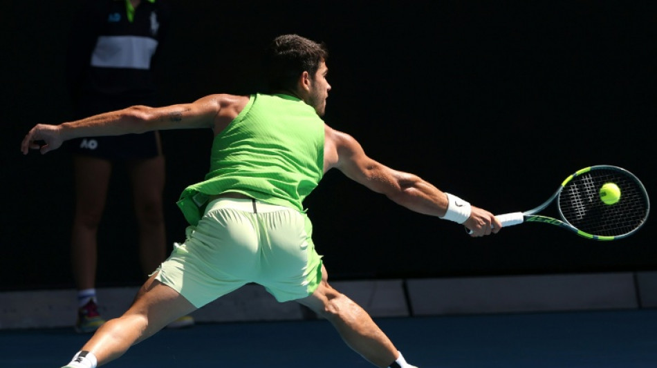 Alcaraz eases into last eight in bid for maiden Melbourne title