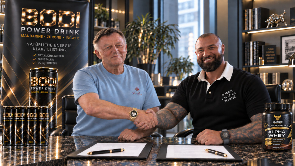 Alex Bodi e il Prof. Dr. Dieter Lazik siglano un accordo per ALPHA WHEY e BODI Bevanda energetica